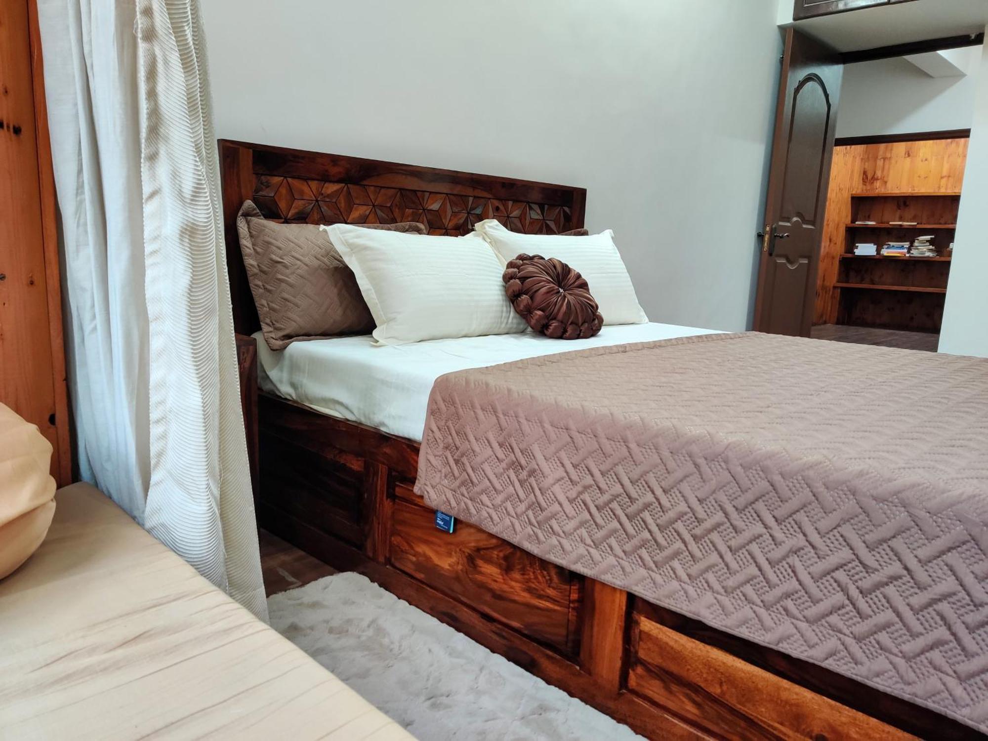 The Rustic Manor - Homestay 벵갈루루 외부 사진